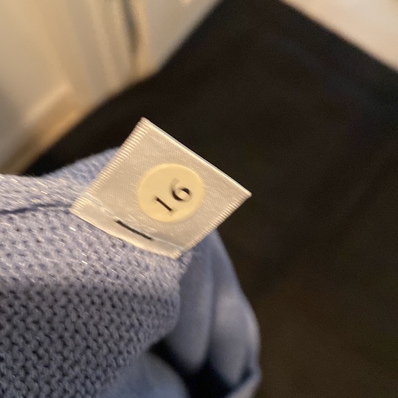 St.John Shell - Picture 10 of 13